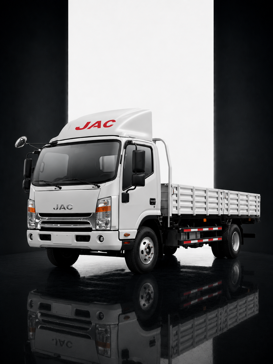 JAC CAMIÓN MULTIUSOS
